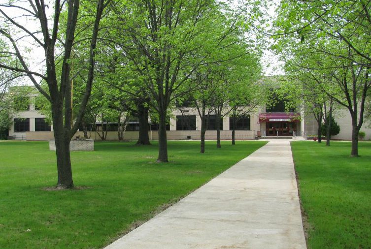 Morris High School to have 35 min classes, ban on lockers in Fall 2020