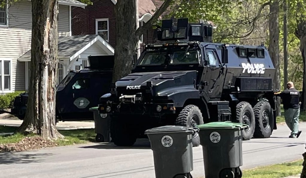 Domestic Dispute Turns into SWAT Standoff after Indiana Man Points Gun